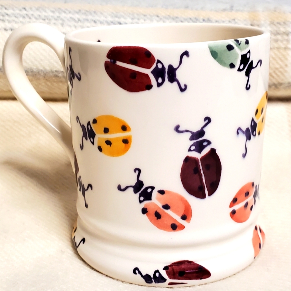 Emma Bridgewater RARE hand painted signed lady bug half pint mug